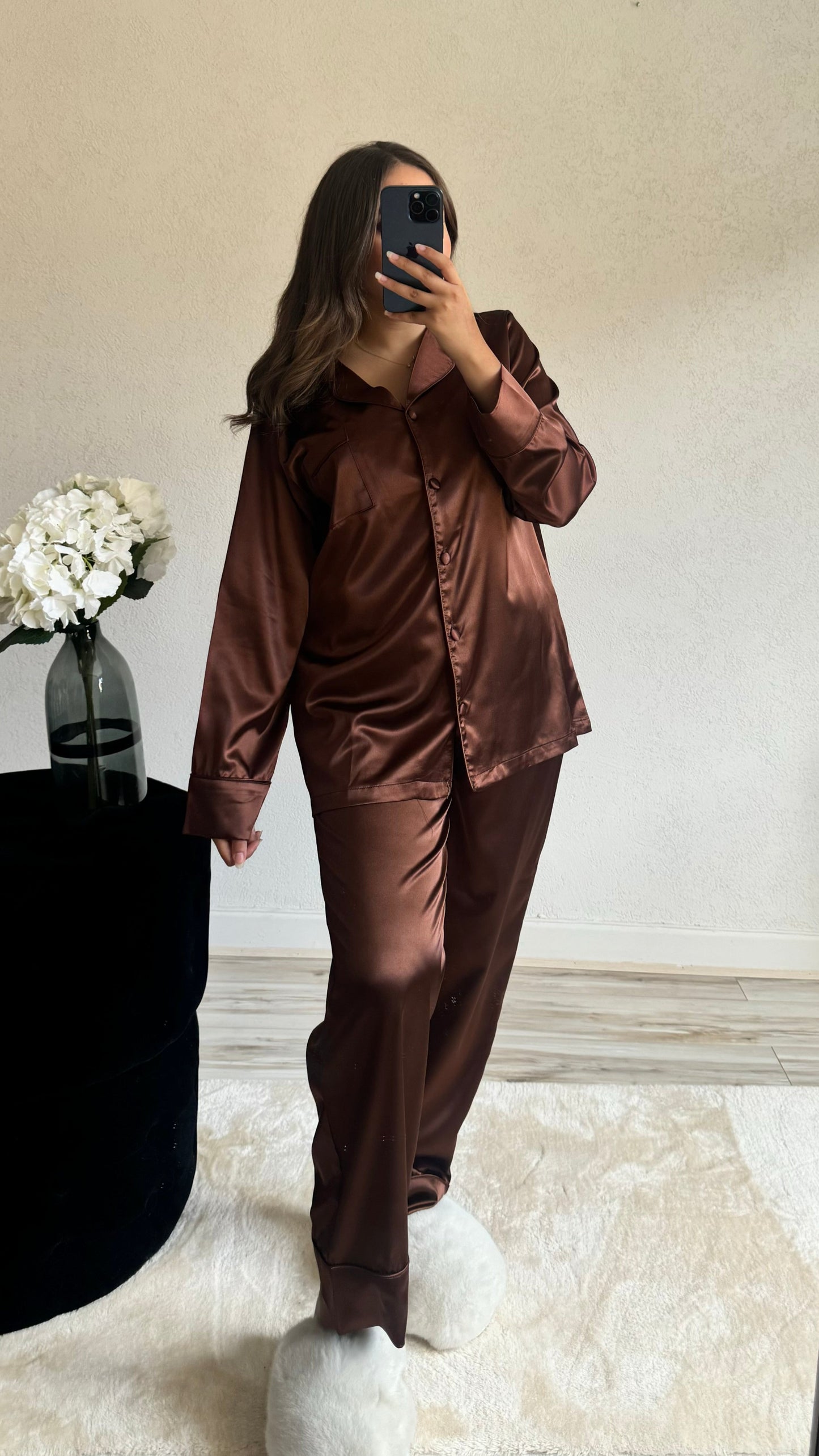 Pyjama en satin chocolat