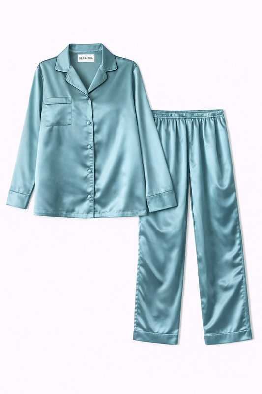 Pyjama en satin bleu azur